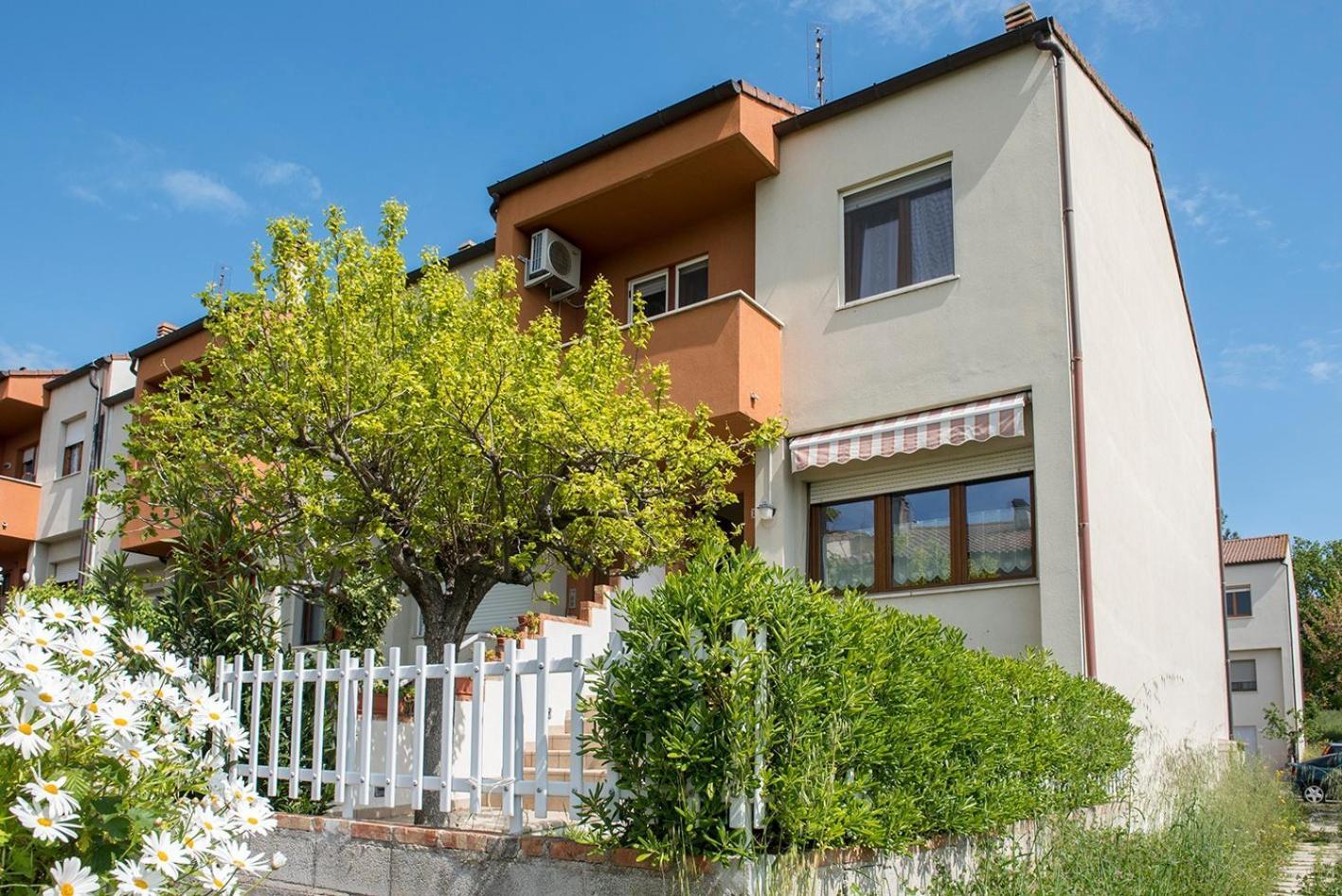 Borgo San Lorenzo Sirolo Zewnętrze zdjęcie
